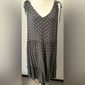 Susina size XL Greyish/Sage greenish loose fitting dress w/ shoulder ties